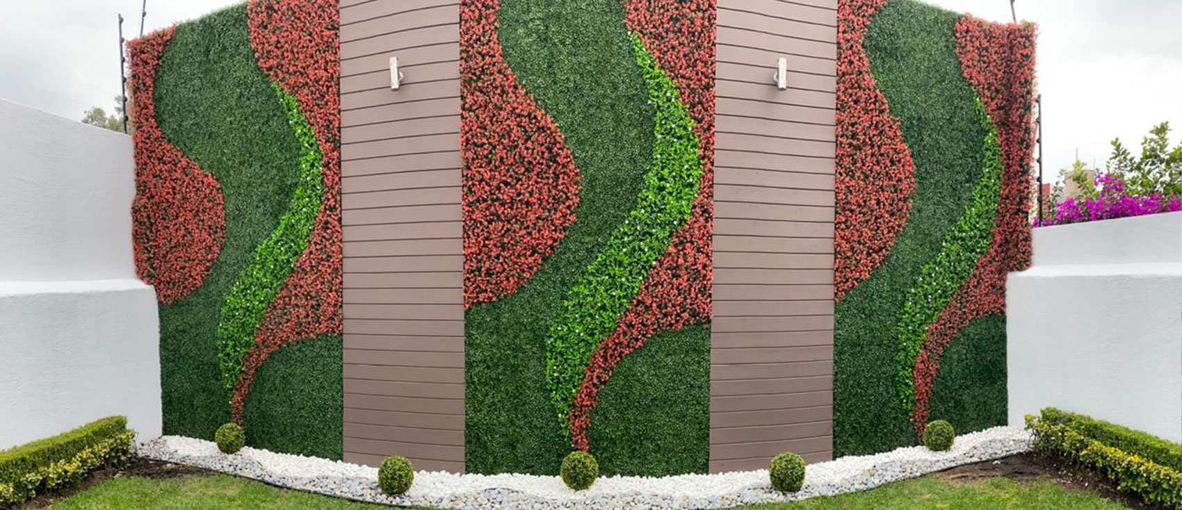 5 claves para ahorrar dinero con jardines verticales artificiales